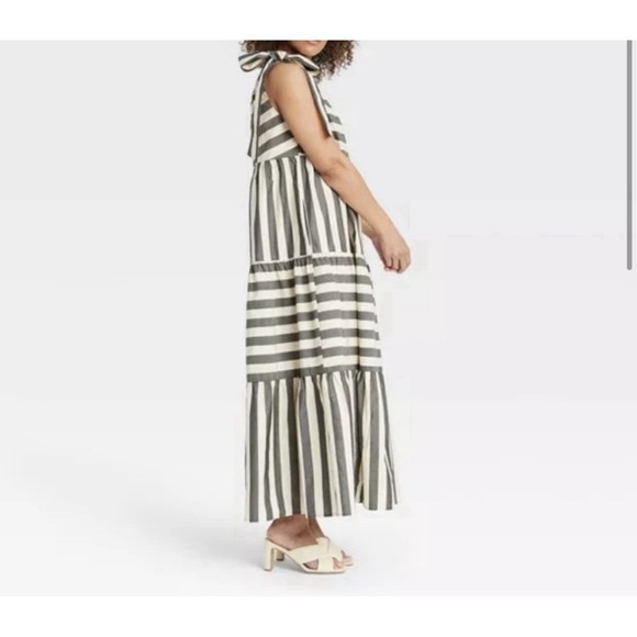 NWT 'Who What Wear' One Shoulder Sundress Womens XS Black/White Stripe w/Pockets - Picture 4 of 11